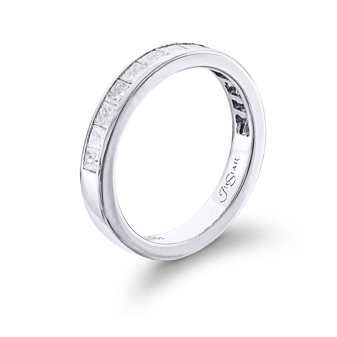 Elegance Elevated | Classic Single-Row Diamond Band with Princess-Cut Diamonds