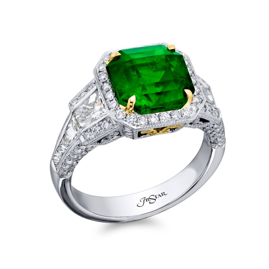2.75 Platinum Yellow Radiant Cut Diamond Engagement Ring