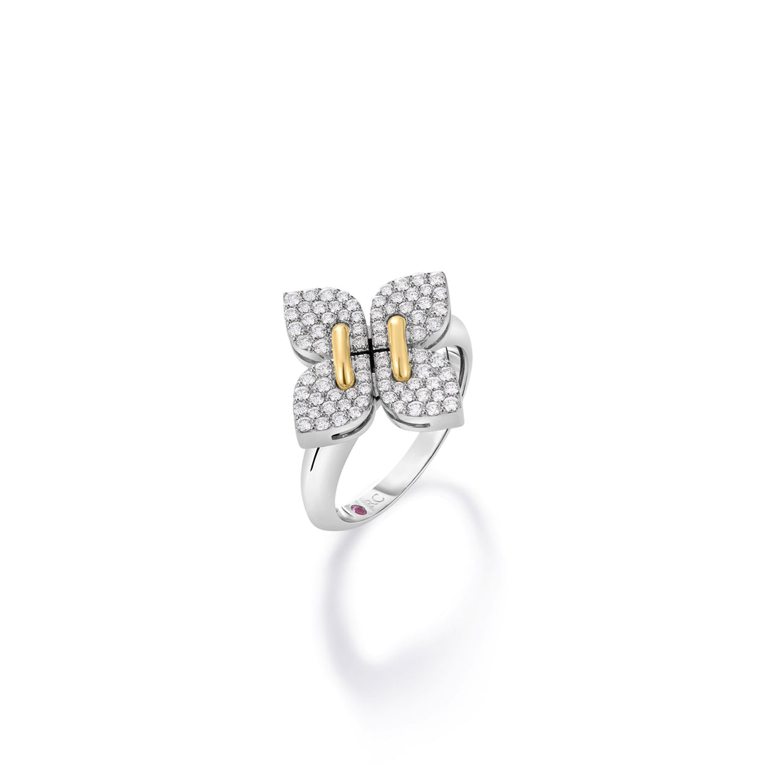 Love in Verona Medium Pavé Diamond Flower Ring