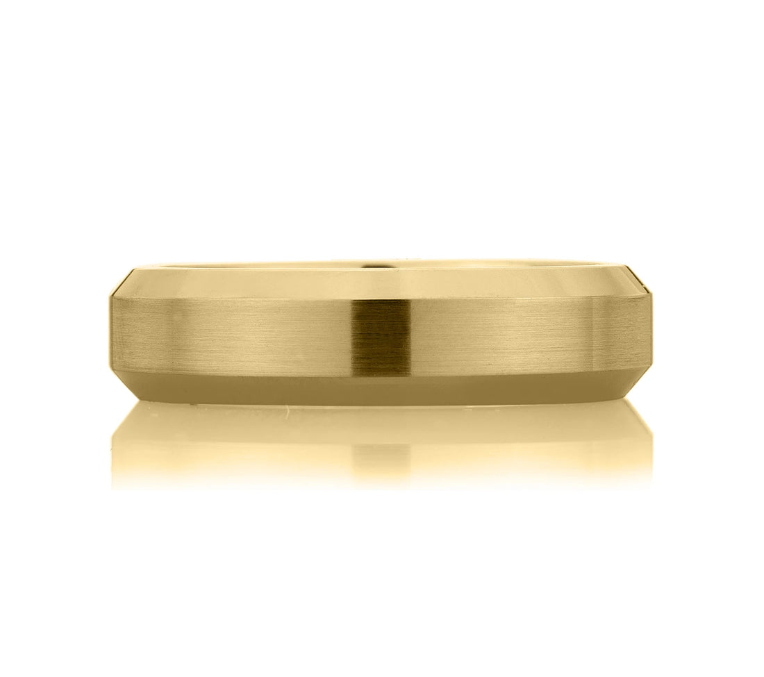 Classic Beveled Men's Wedding Band