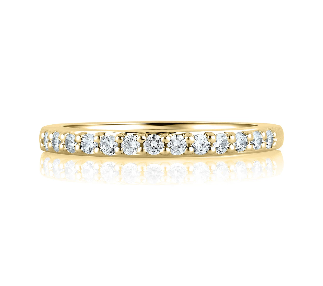 Shared Prong Diamond Wedding Band
